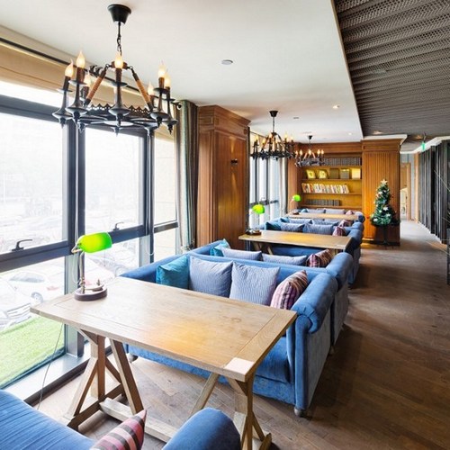 Мебель для магазинов и кафе в Гусеве